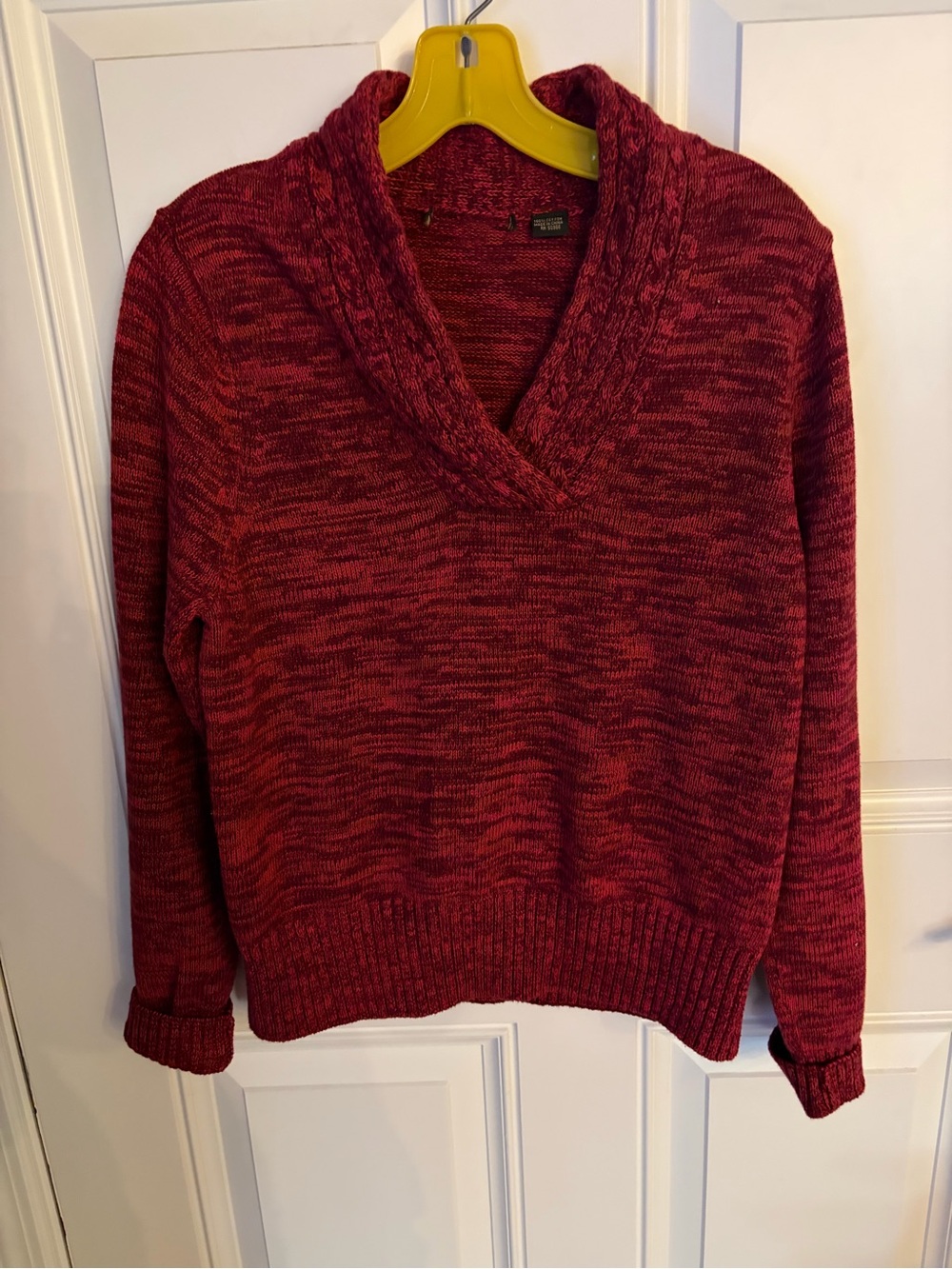 Source Unknown Women's Red Marled V-Neck Shawl Collar Sweater